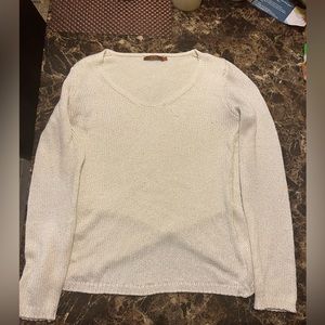 Belldini women’s sweater. Size L.